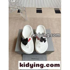 カジュアル 可愛い 厚底 トングサンダル バレンシアガ コピーブランド サンダル コピー ホワイトkid26nGTz8f