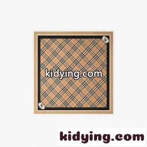 人気 チェック シルクスカーフ バーバリー コピーブランド スカーフ 偽物 90x90cm ベージュkid26D0PzGz