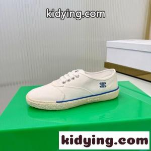 トリオンフ キャンバス ローカットスニーカー セリーヌ ブランド コピー スニーカー コピー ホワイトkid269PDuWr