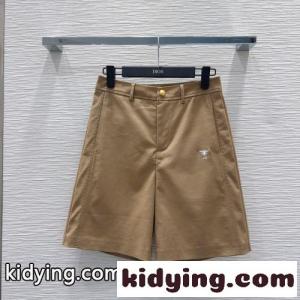 クリスチャン・ディオール ブランド コピー パンツ 偽物 シンプル 洗練された ハーフパンツ ベージュkid26q8faKf