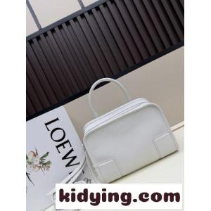 ロエベ コピー スーパーコピー 人気 loewe コピー アマソナ180バッグ スモール ホワイトkid265faq8r