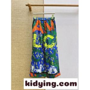ココビーチ シルクパンツ マルチカラー シャネル コピーブランド パンツ スーパーコピーkid268rm45f