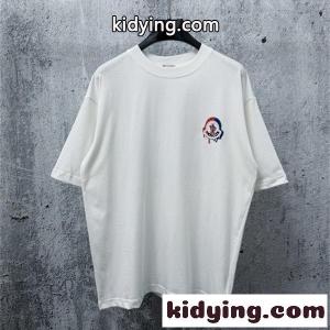 ホワイト ワンポイントロゴ クルーネック moncler コピー モンクレール コピー コピー 半袖Tシャツ 春夏トップス 清潔感コーデkidying26va4fWv
