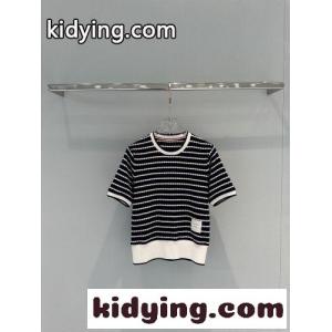 爽やか ボーダー柄 クルーネック 半袖ニット トムブラウン スーパーコピー ニット 偽物 ブラックkid268nSTby