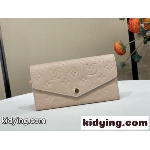 新発売♪LV ポルトフォイユ・サラ ルイ・ヴィトン スーパーコピー アイボリー M28969kid2611naey