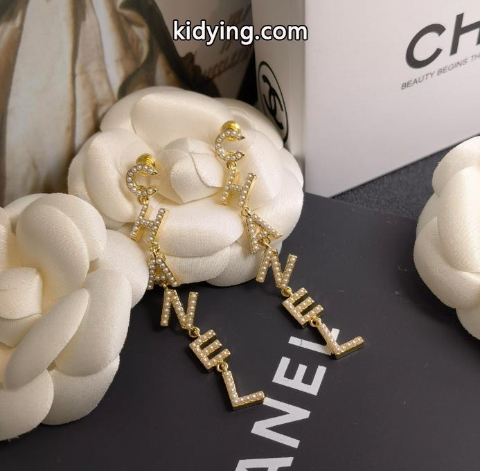 首饰CHANEL少量入荷☆限定モデル 贈り物にも◎   目前の注目ブランド偽 ブランド 販売._0_0