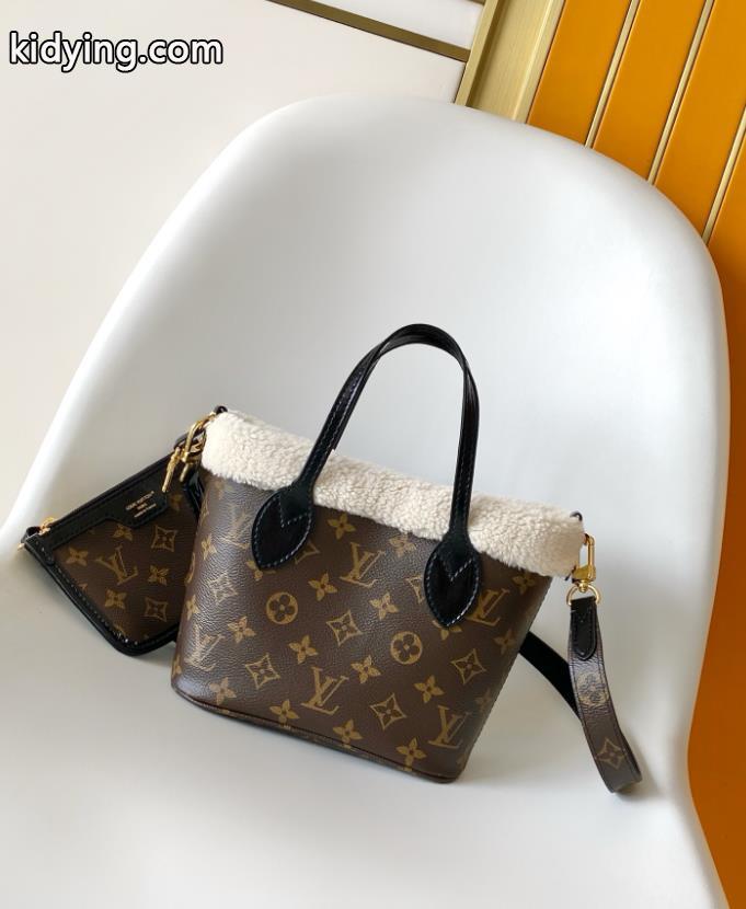 偽物 ブランド 激安LOUIS VUITTON定番人気商品 絶大な人気を誇る 特別人気感謝SALEバッグ._0_0