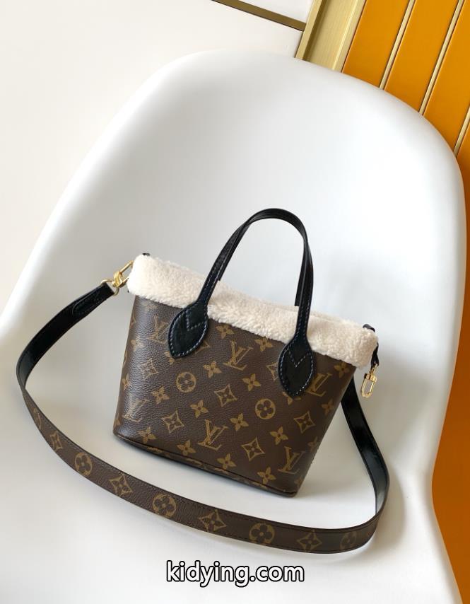 偽物 ブランド 激安LOUIS VUITTON定番人気商品 絶大な人気を誇る 特別人気感謝SALEバッグ._0_1