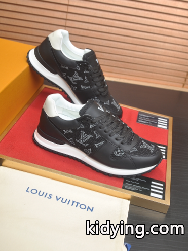 LOUIS VUITTONスニーカーコピー 商品 通販様々なコーディネートに 絶対欲しい 2026年NEWモデル.._1_3