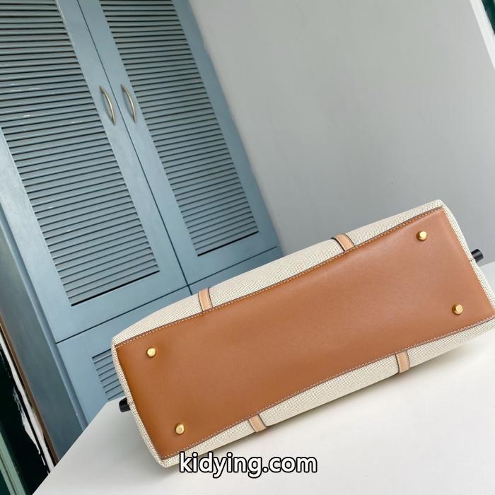 ブランド 激安 バッグ上品さ漂う 専用携帯ケース 注目ブランドTory Burch._0_5