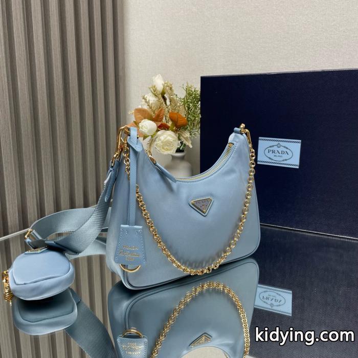 プラダ人気セール新品 オシャレな逸品 高級感に溢れブランド コピー 安心包包._1_2