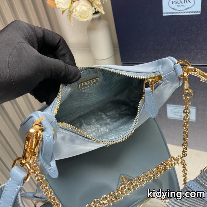 プラダ人気セール新品 オシャレな逸品 高級感に溢れブランド コピー 安心包包._1_7