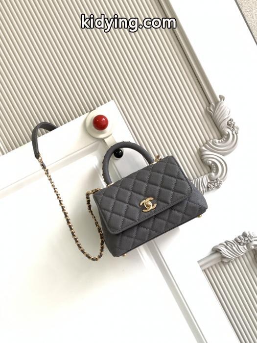 スーパー コピー メンズ爽やかに演出する 海外セレブ定番愛用  モードな逸品バッグCHANEL.._0_0