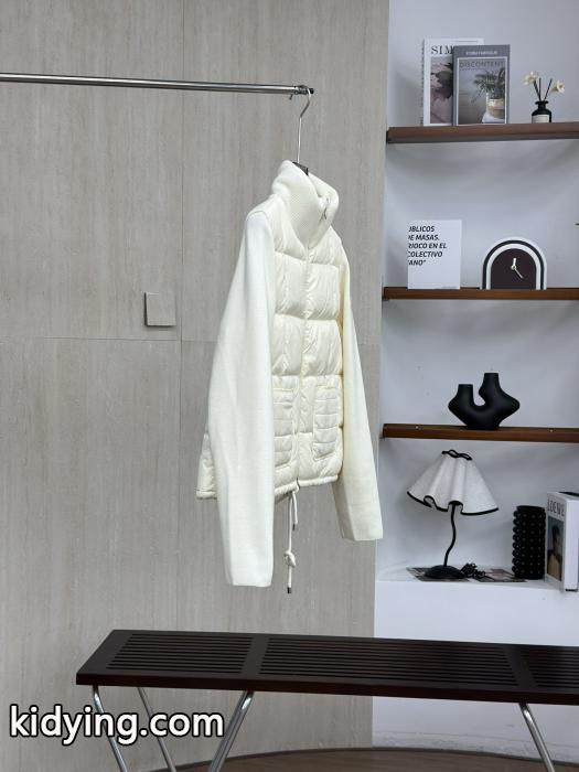 スーパー コピー 安心 ダウンジャケット即発送可 安心な品質 有名人同じアイテムMONCLER._0_2