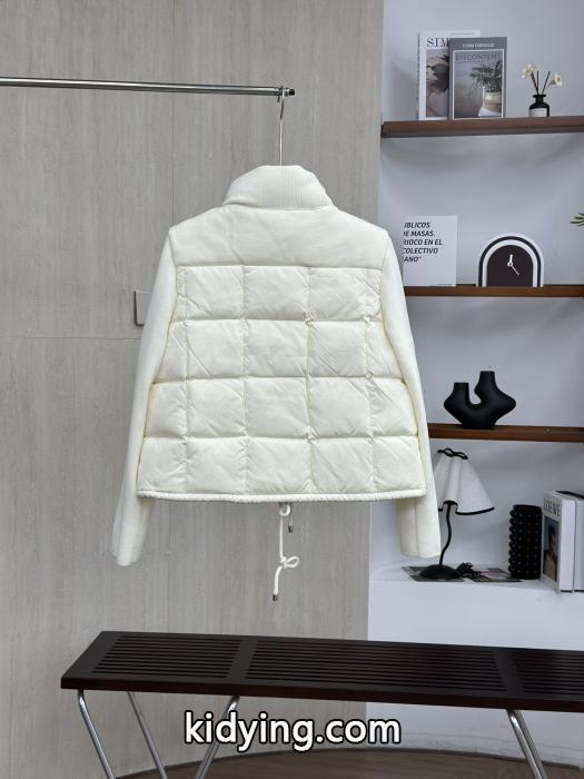 スーパー コピー 安心 ダウンジャケット即発送可 安心な品質 有名人同じアイテムMONCLER._0_3