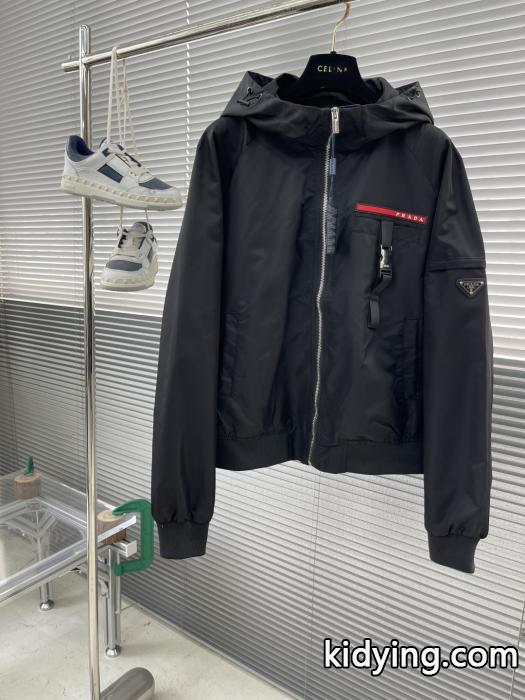 人気のファッションアイテム 今季は色を使った注目新品 26/26AW新作 パーカメンズコピー 品 販売プラダ.._0_0