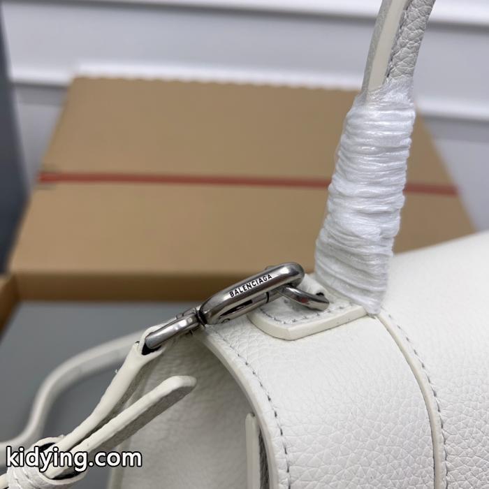 Balenciaga安い 関税送込 新秋セールアイテム 創意デザインブランド コピー 通販バック._0_4