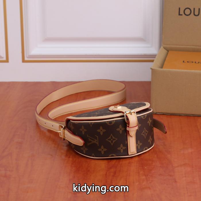 スタイルUPして着こなす 防寒性に優れた 大変人気ブランド コピー 販売バッグLOUIS VUITTON._0_4