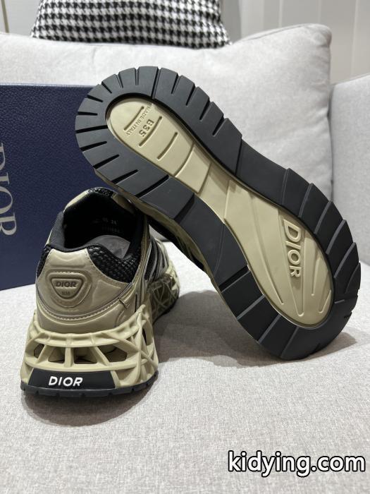 スニーカーDIORブランド 品 スーパー コピー冬限定の人気おすすめ 通勤スタイル オシャレ上級者に.._0_4