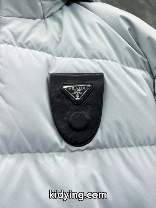 スーパー コピーPRADA抜群の雰囲気が作れる! 売り切れ間近 送料込 追跡付&nbsp;&nbsp;&nbsp;&nbsp;ダウンジャケット._0_3