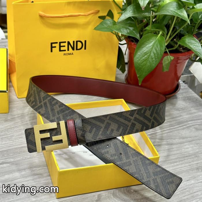 FENDI大特価2026 派手すぎず この秋冬最強のアイテムブランド 通販 激安ベルト.._0_3
