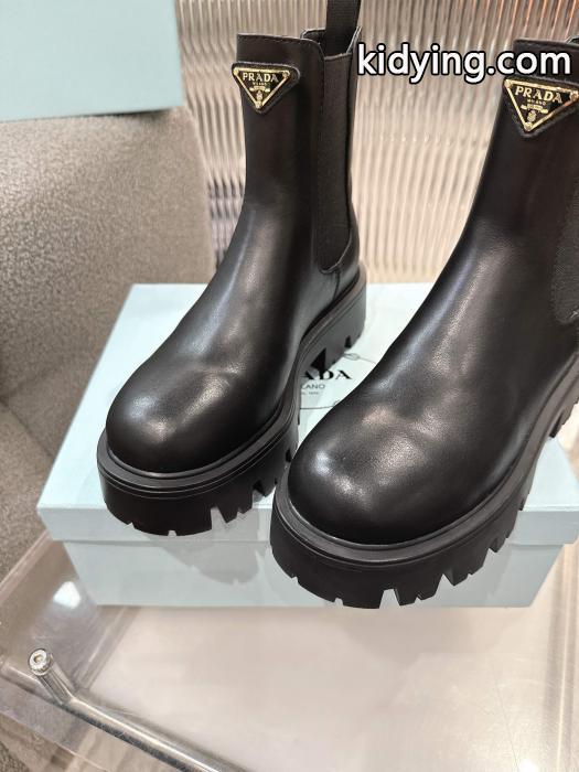 ホントは安い人気新作 大活躍 爆買いお買い得&nbsp;&nbsp;&nbsp;&nbsp;スニーカーPRADAコピー ブランド 通販.._0_1