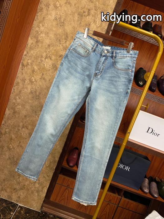 DIOR存在感◎ 手に入れたい 大人の色味 激安 ブランド&nbsp;&nbsp;&nbsp;&nbsp;パンツ._0_3
