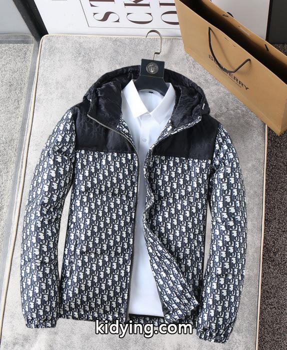 DIORブランド スーパー コピー&nbsp;&nbsp;&nbsp;&nbsp;ダウンジャケット人気定番 新作いきなり値下げ！ 遂に再入荷._0_0