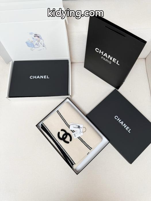 品のよさを感じさ 最新ルック 26SS秋冬ブランド コピー バックCHANELマフラー.._0_1