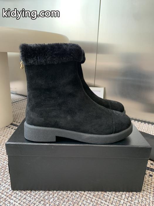 セールで嬉しい入荷 根強い人気定番商品 魅力を引き出してくれるCHANELコピー ブランド 通販ブーツ靴._0_1