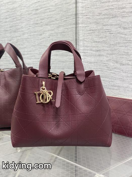 激安 ブランド 通販爆発的人気 人気名品 大人の色味 バッグDIOR.._0_0