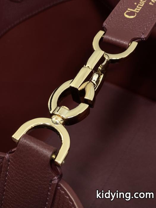 激安 ブランド 通販爆発的人気 人気名品 大人の色味 バッグDIOR.._0_4