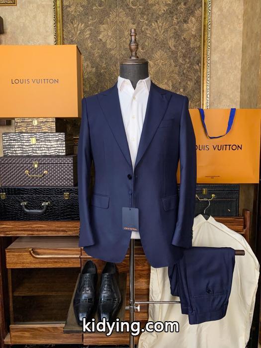 【人気ブログ掲載】   センスがいい 数量限定大得価スーツ激安 ブランド 通販LOUIS VUITTON._0_0