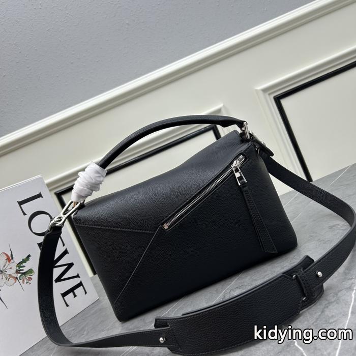 Loeweバッグ国内発機能的 送料込 大人気 好評につき継続中スーパー コピー 通販 優良._0_2