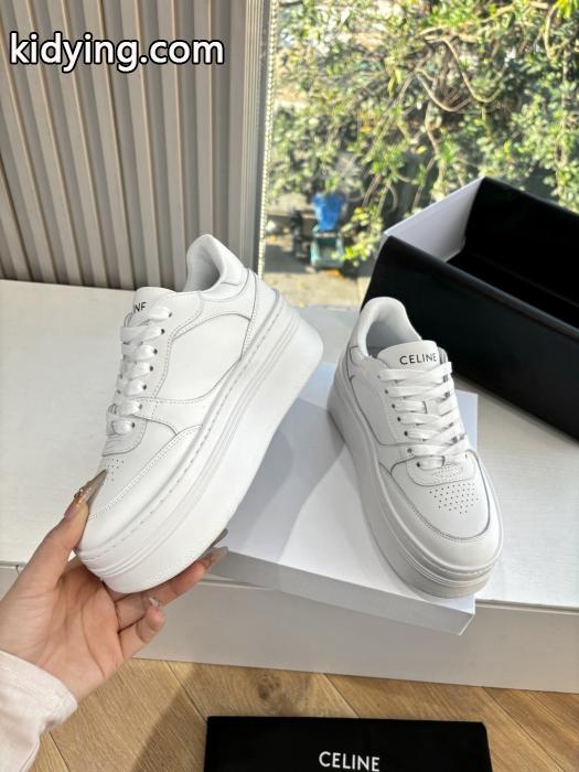 &nbsp;&nbsp;スニーカースーパー コピー どこで 買えるセリーヌ軽快に着こなせる 高級感漂う セレブも愛用.._0_3