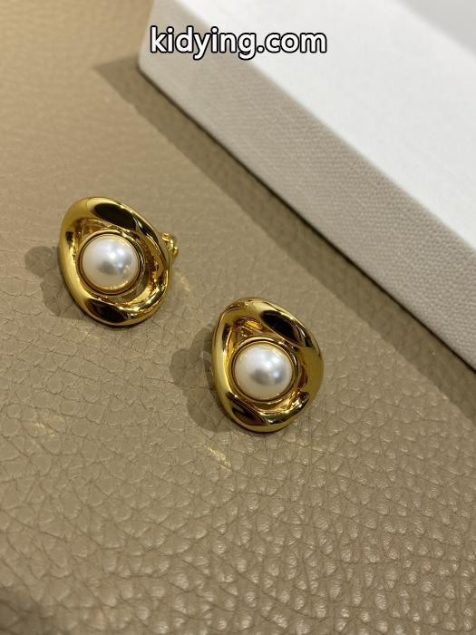 CELINE&nbsp;&nbsp;&nbsp;&nbsp;ヘアアクセサリーコピー 商品 販売今年の秋冬は最安値 VIPセール 2026大人気 .._0_3