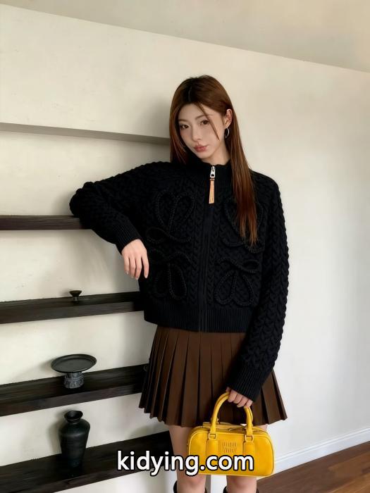 コピー 商品 通販パーカセーター手頃価格 即発＆お取寄せ TOPセラー賞Loewe._0_3