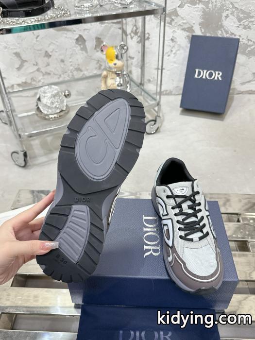 DIORランキング商品  2026秋冬期間限定 今季流行りの人気新作ブランド スーパー コピー 舗&nbsp;&nbsp;&nbsp;&nbsp;スニーカー.._0_4