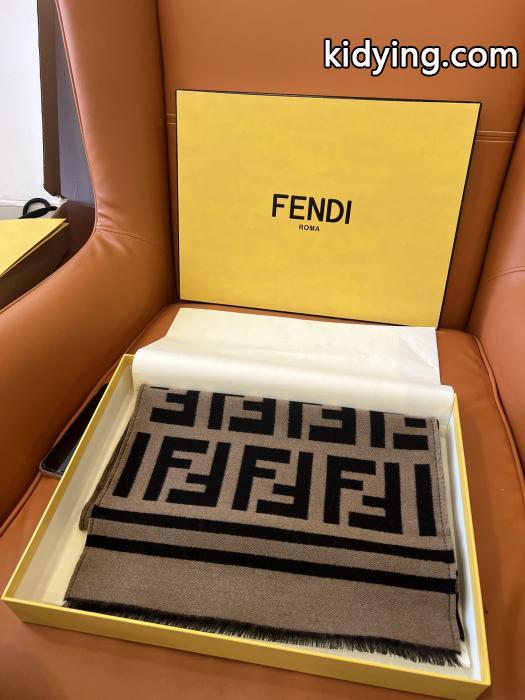 FENDIマフラーブランド スーパー コピー格好良い あえて透かすスタイル 数量限定特価.._0_1