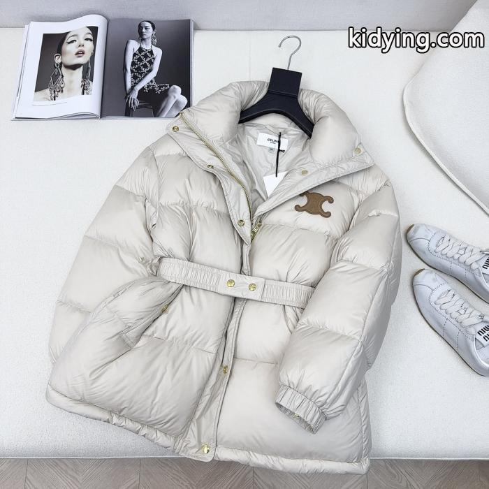 CELINEコピー 商品 通販ダウンジャケットこの秋冬おススメ 大人可愛い 今、大人のお洒落に._0_1