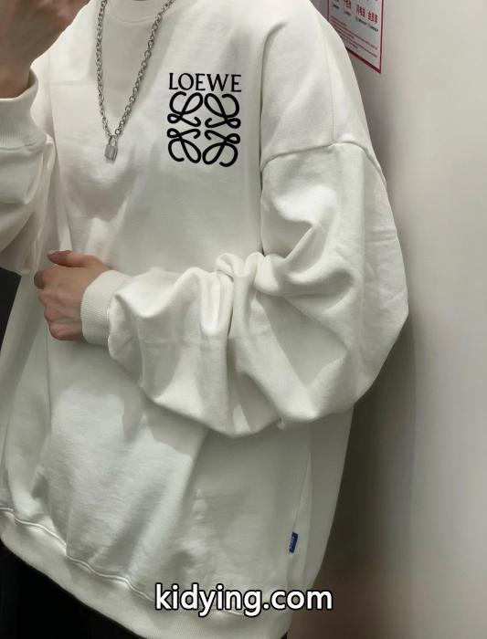 ブランド 偽物 激安 通販冬っぽさ新作アイテム 様々なコーディネートに 安心国内発送&nbsp;TシャツLoewe._0_3