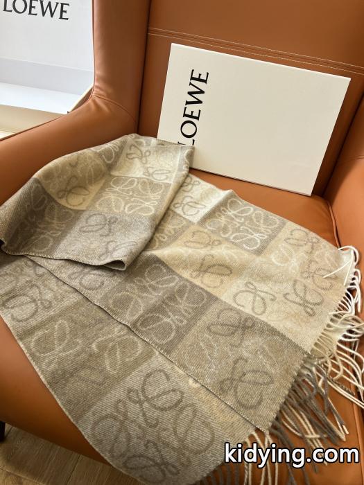 ブランド アクセサリー 激安マフラーLoewe大人気コラボ商品 今流行 軽快に着こなせる._0_5
