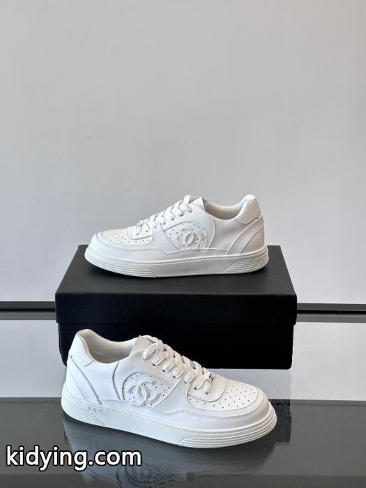 マストアイテム新入荷 独特 新作表情変わる 2026ブランド コピースニーカーCHANEL._0_3