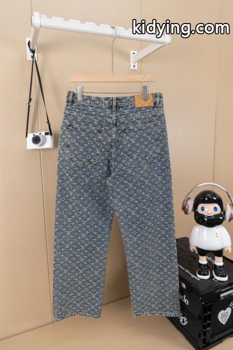 スーパー コピーモード感の高い秋冬のスタイル 再入荷が嬉しい 雑誌掲載ズボンルイ ヴィトン.._0_1