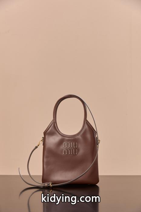 バッグMiuMiu視線を集めて 新色続々登場 コレは買い！最安値コピー 商品 販売._0_1