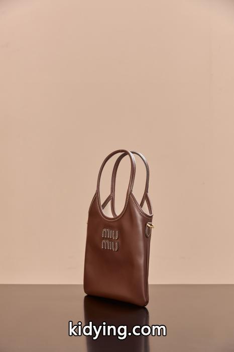 バッグMiuMiu視線を集めて 新色続々登場 コレは買い！最安値コピー 商品 販売._0_3