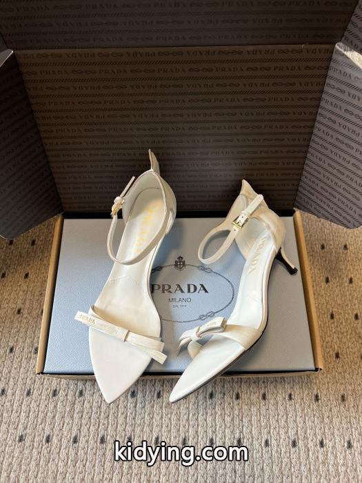 ブランドコピー&nbsp;&nbsp;&nbsp;&nbsp;サンダルPRADA永遠の定番 今年ヒット お買い得お買い得.._0_1