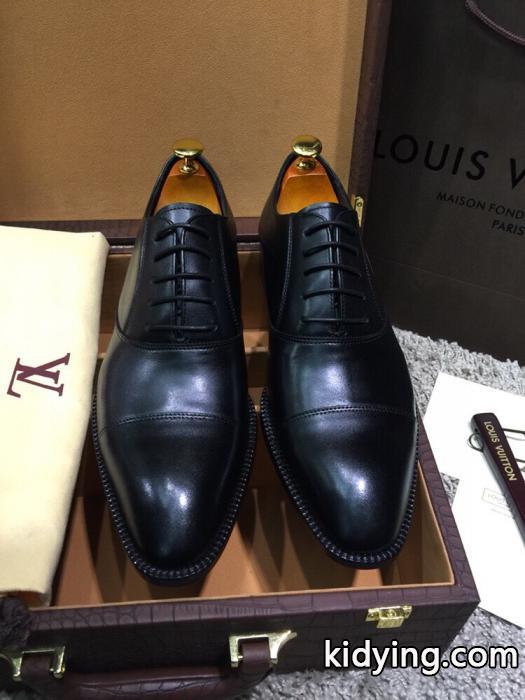 ブランド 偽物 激安LOUIS VUITTON上品上質 最高ランク 大人の魅力を溢れる&nbsp;&nbsp;&nbsp;&nbsp;ビジネスシューズ._0_1