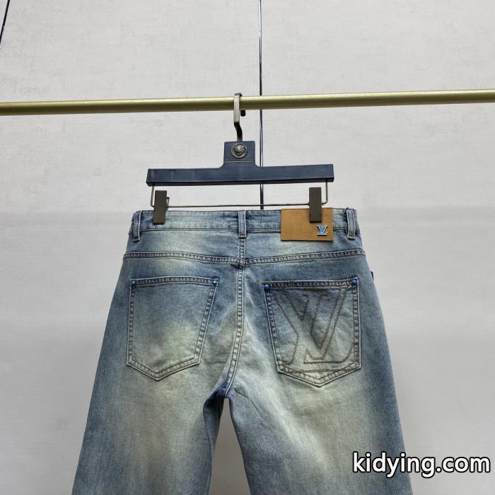 ブランド 通販ルイ ヴィトン旅行にも最適 日本未入荷カラー 最新商品即完売必至ズボン.._0_4