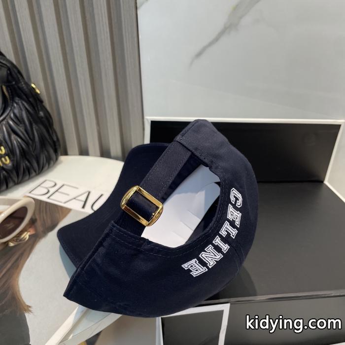 CELINEブランド 偽物 激安 通販清潔感のある肌見せ 今買い◎得 高級感ある帽子._0_2